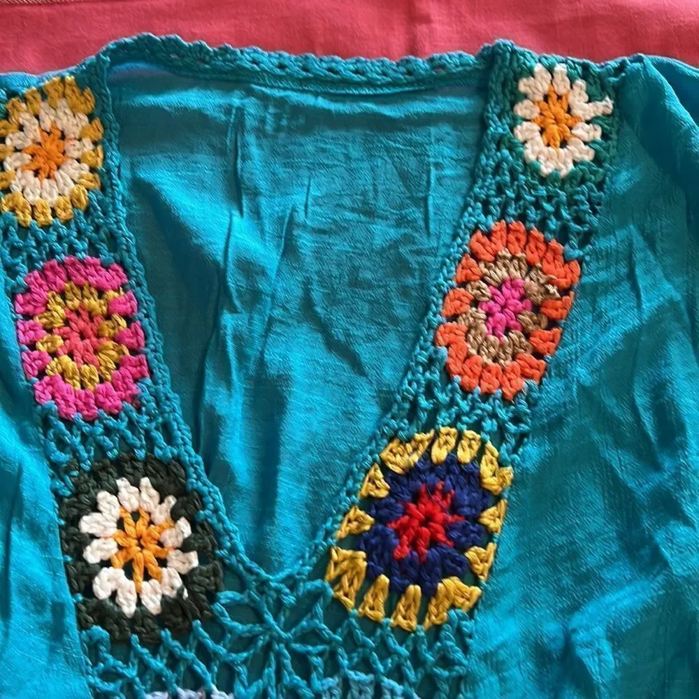 Turquoise maxi coverup with granny squares. One Size. - Picture 7 of 7